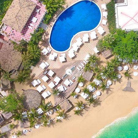 Dpny Beach Hotel & Spa Ilhabela Eksteriør billede Aerial view of the resort