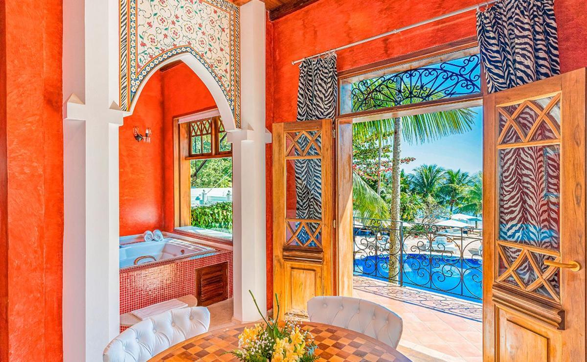 Dpny Beach Hotel & Spa Ilhabela Eksteriør billede A suite at the W Zanzibar